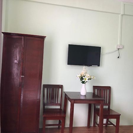 Adams View Hotel Moalboal Luaran gambar